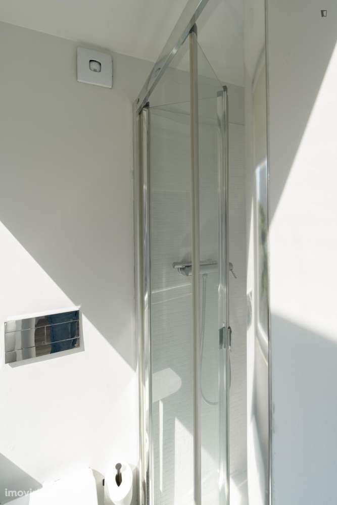 Quarto - localizado em Paranhos Porto - Grande imagem: 4/37