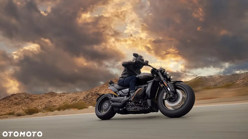 Triumph Rocket - 3