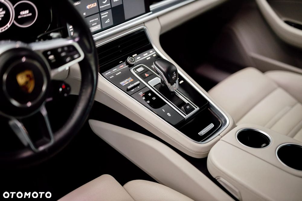 Porsche Panamera 4S Diesel - 23