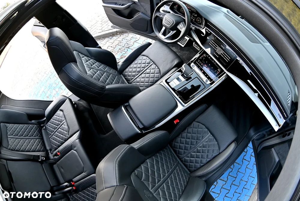 Audi Q8 55 TFSI quattro tiptronic competition plus - 16