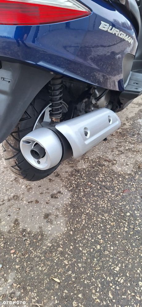 Suzuki Burgman - 24
