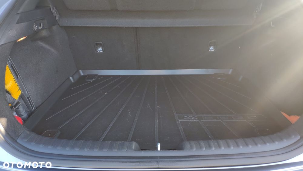 Kia XCeed 1.5 T-GDI M - 18