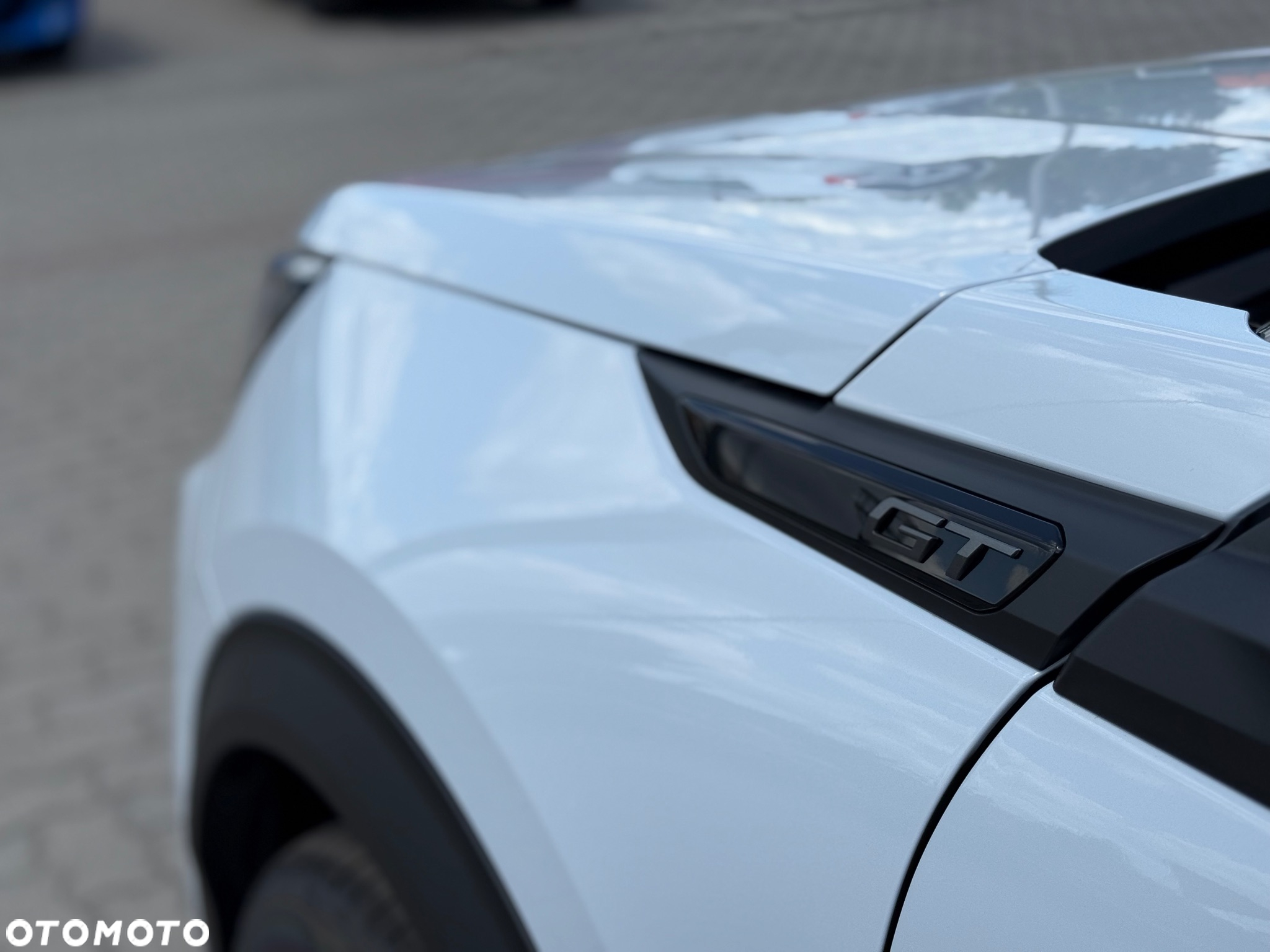Peugeot 2008 PureTech mHEV Allure e-DCS6 - 11