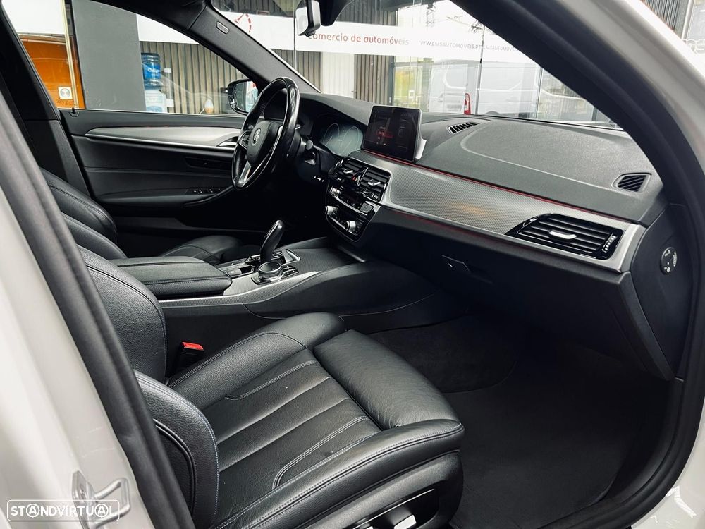 BMW 530 e iPerformance Pack M - 22