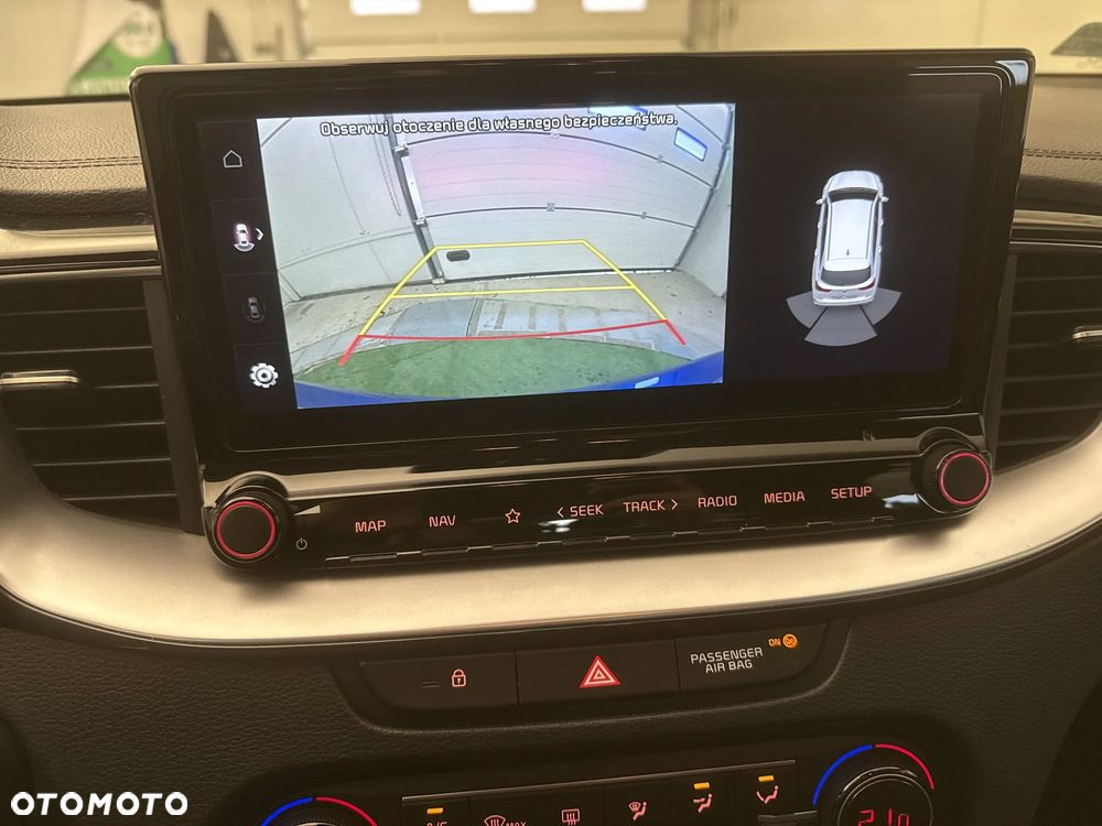 Kia Ceed 1.5 T-GDI Business Line DCT - 17