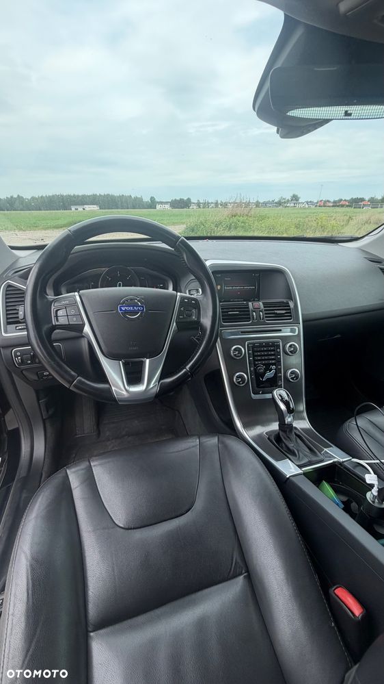 Volvo XC 60 D5 AWD Summum - 12
