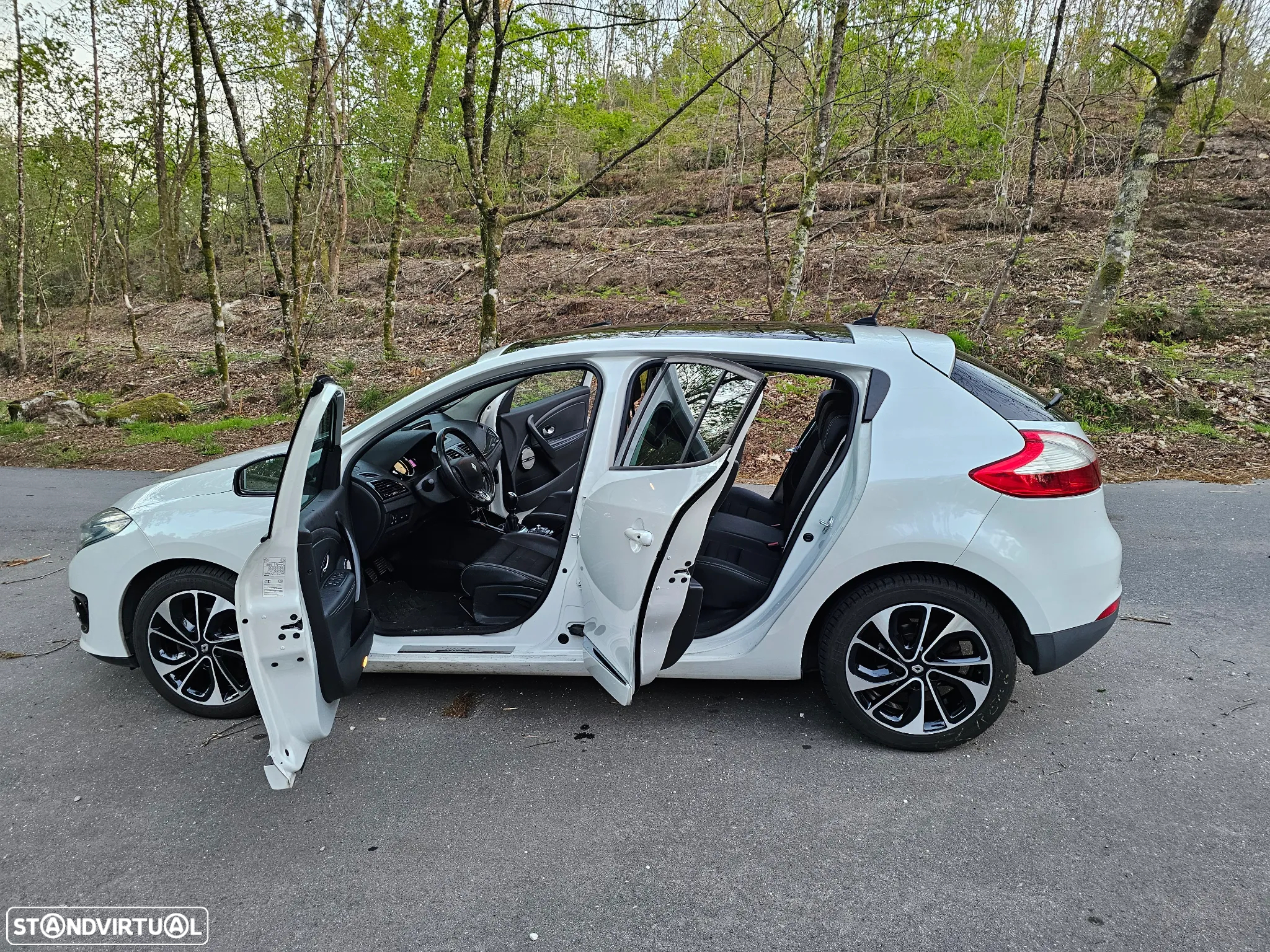 Renault Mégane 1.5 dCi Bose Edition - 22