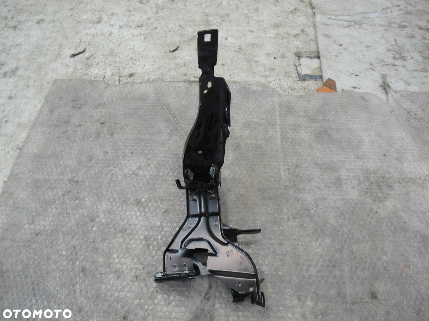 BMW F20 F30 WSPORNIK OKULAR LEWY PRZÓD 170238-11 - 3