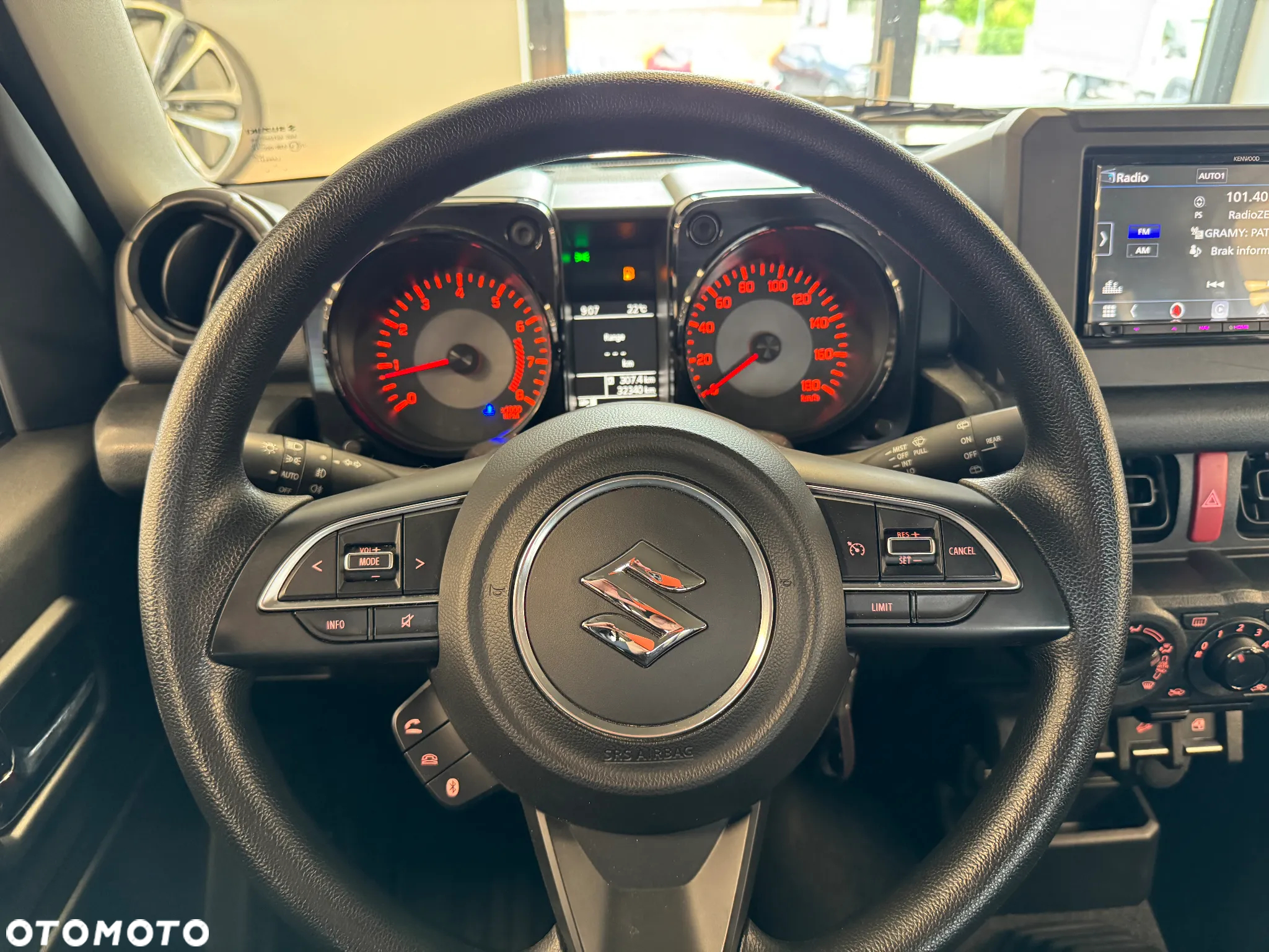 Suzuki Jimny 1.5 Elegance - 11