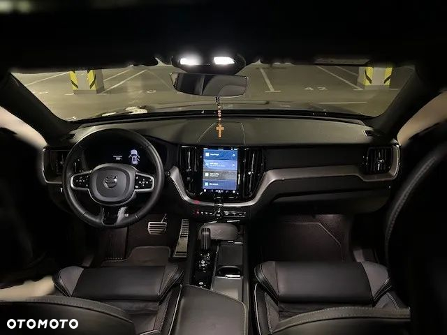 Volvo XC 60 B5 B AWD R-Design - 15