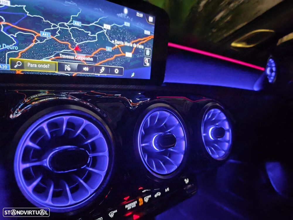 Mercedes-Benz CLA 220 d Shooting Brake AMG Line Aut. - 33