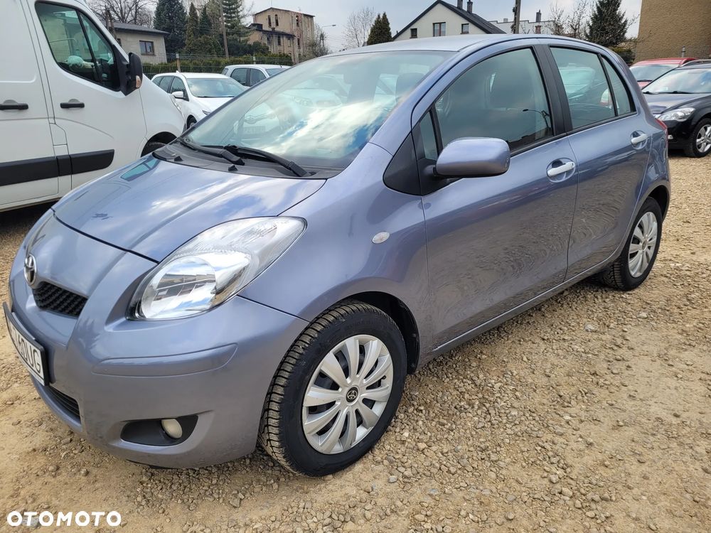 Toyota Yaris 1.0 VVT-i Luna - 11