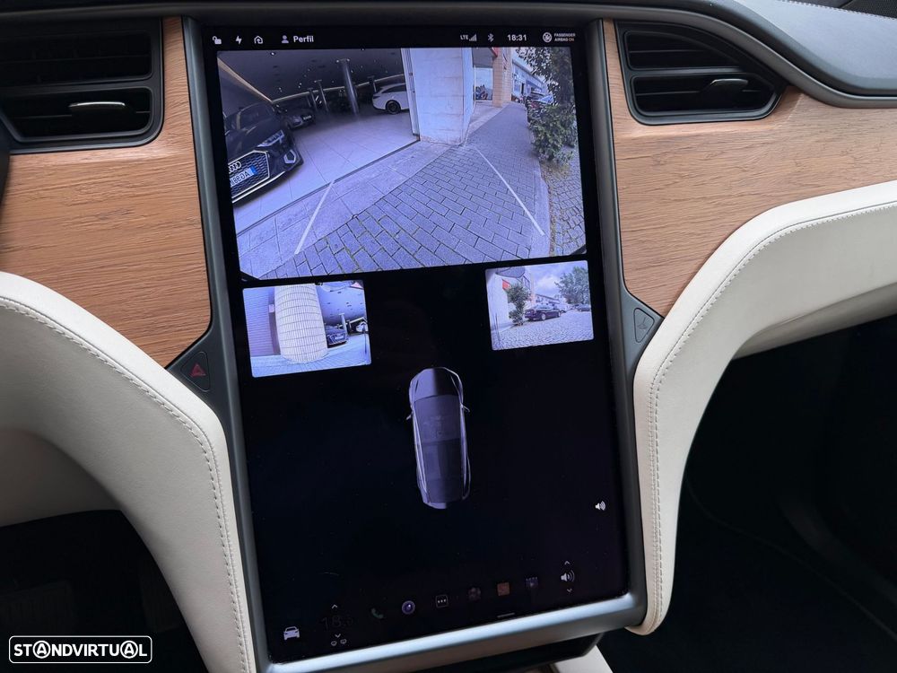 Tesla Model X 100 kWh Long Range Plus AWD - 26