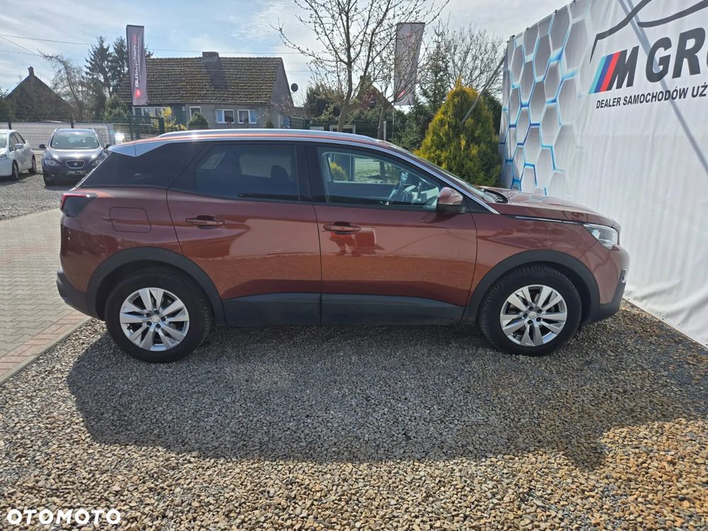 Peugeot 3008 1.5 BlueHDi Active S&S EAT8 - 26