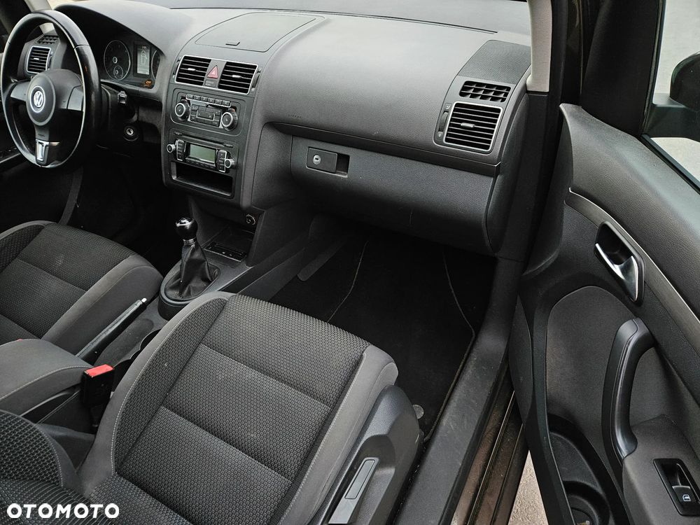 Volkswagen Touran 1.6 TDI DPF BlueMotion Technology Comfortline - 18