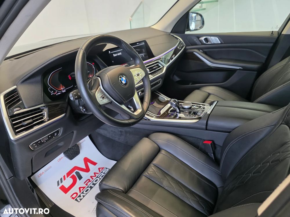 BMW X7 xDrive40i - 16