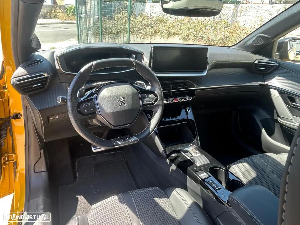 Peugeot 208 1.2 PureTech GT EAT8 - 16