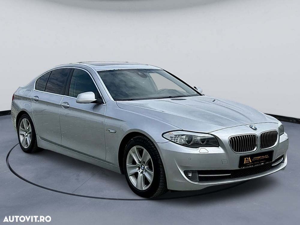 BMW Seria 5 525d xDrive Sport-Aut. - 1
