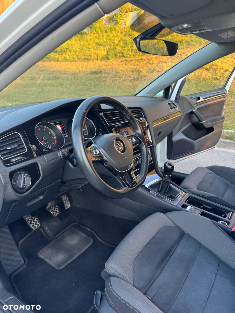 Volkswagen Golf 1.4 TSI BMT Highline - 21