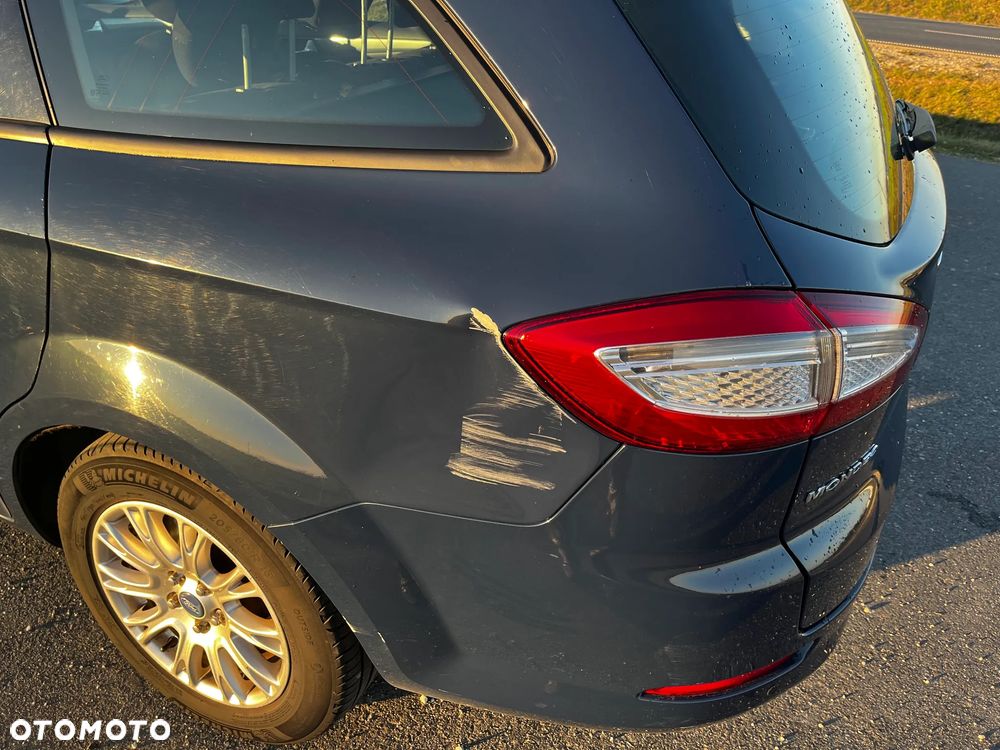 Ford Mondeo 2.0 Ambiente - 3