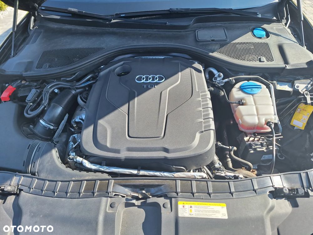 Audi A6 Avant 2.0 TDI Ultra S tronic - 24