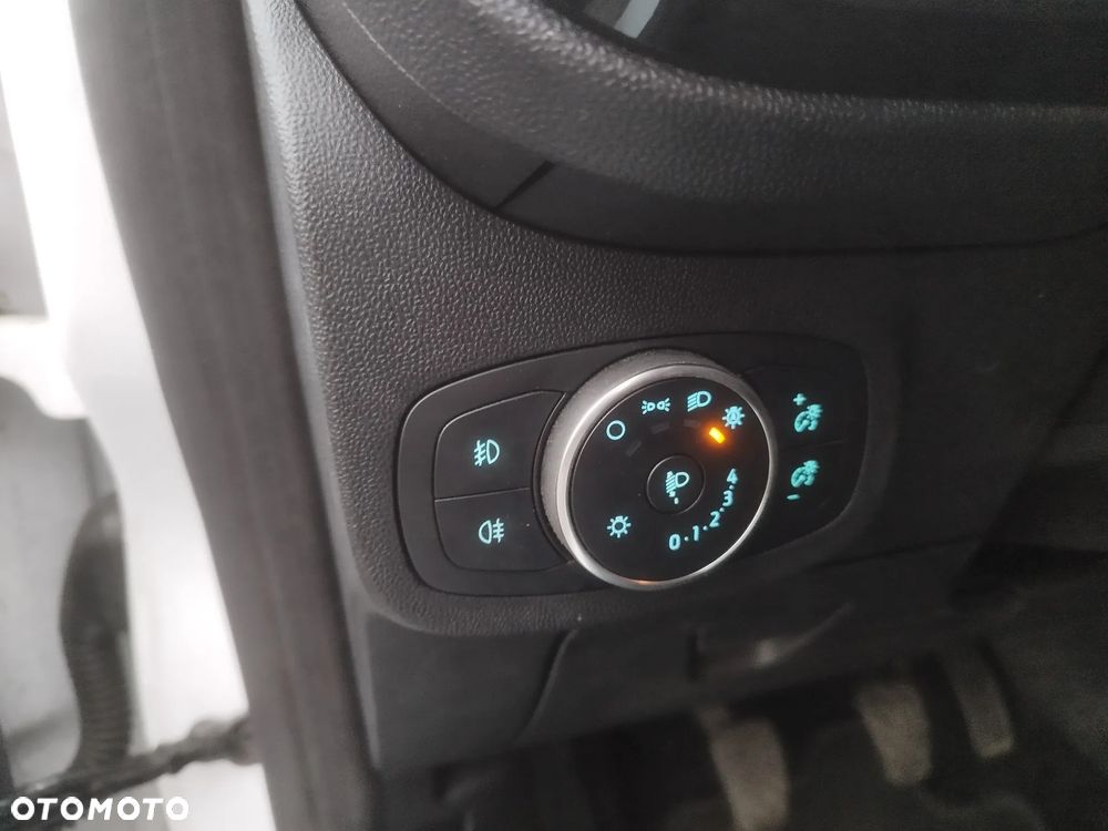 Ford Fiesta - 11