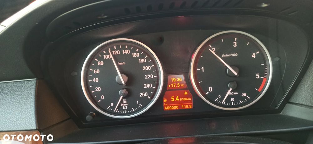 BMW Seria 5 520d - 11