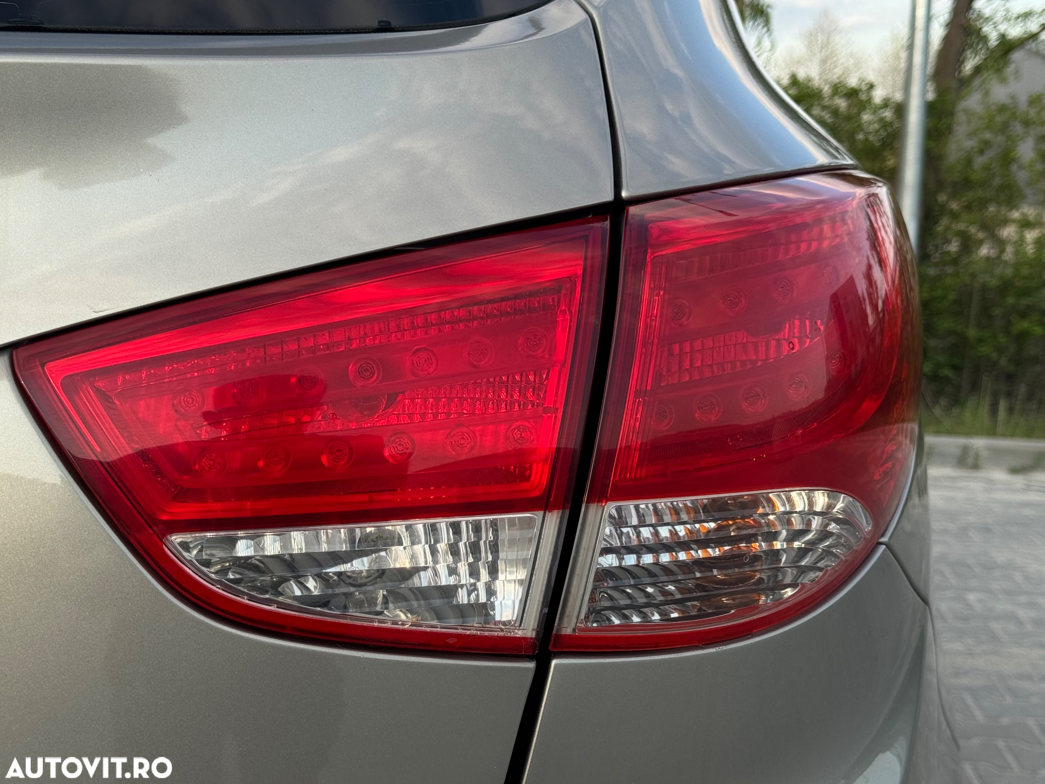 Hyundai ix35 2.0 CRDI 4WD Automatik Premium - 12