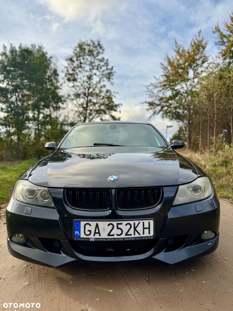 BMW Seria 3 325i - 1