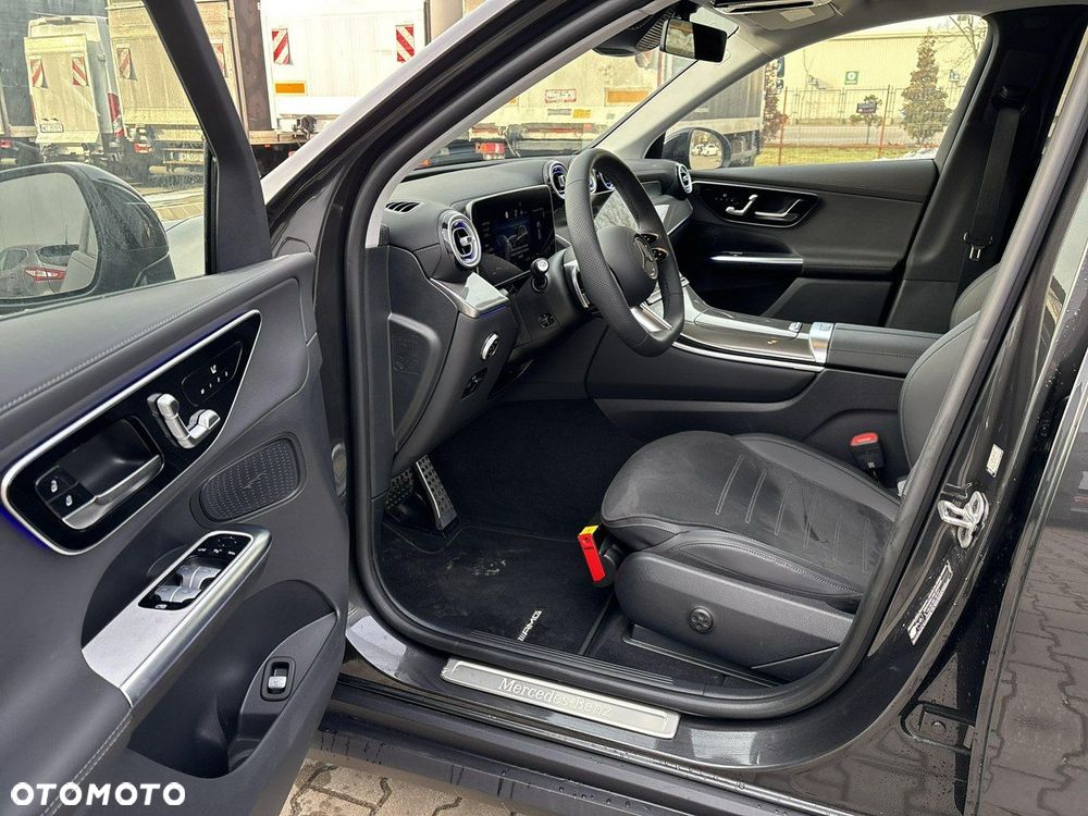 Mercedes-Benz GLC - 10