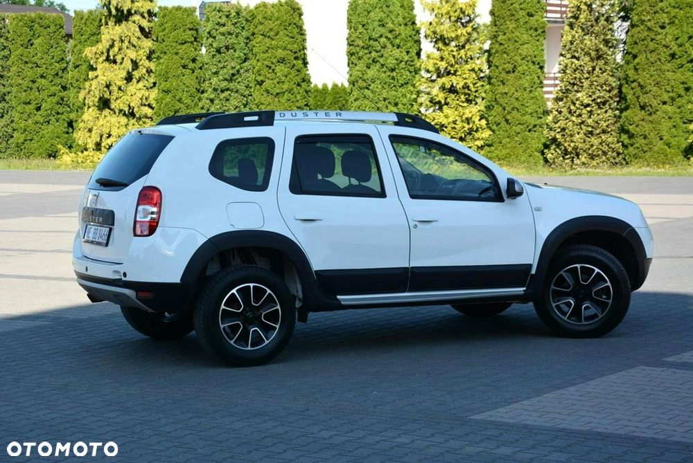 Dacia Duster 1.6 SL Off-Road - 10
