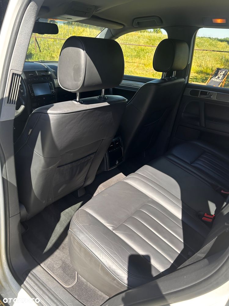 Volkswagen Touareg 3.0 V6 TDI DPF Automatik Individual - 16