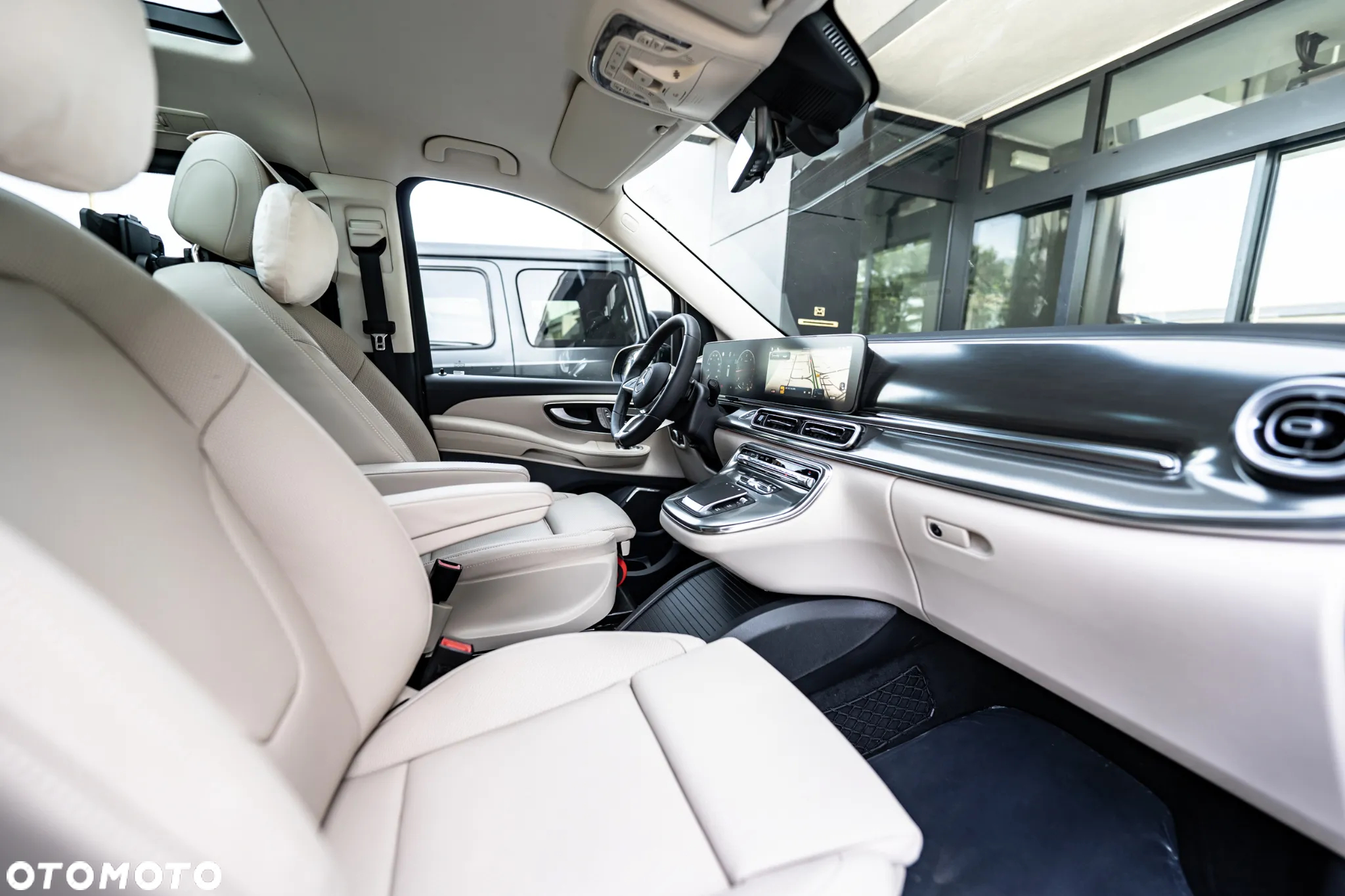 Mercedes-Benz Klasa V 300 d 4-Matic 9G-Tronic Exclusive (d³ugi) - 34
