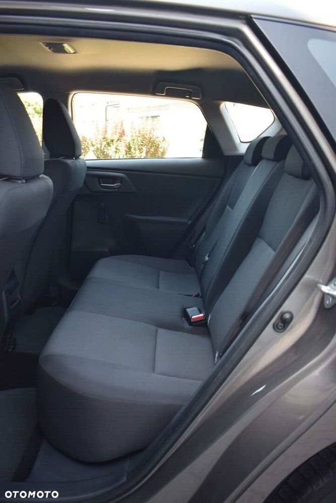 Toyota Auris 1.33 VVT-i Active - 15