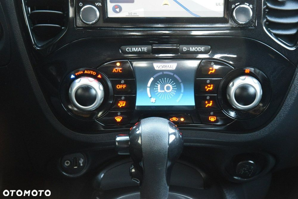 Nissan Juke 1.6 Xtronic N-Connecta - 21
