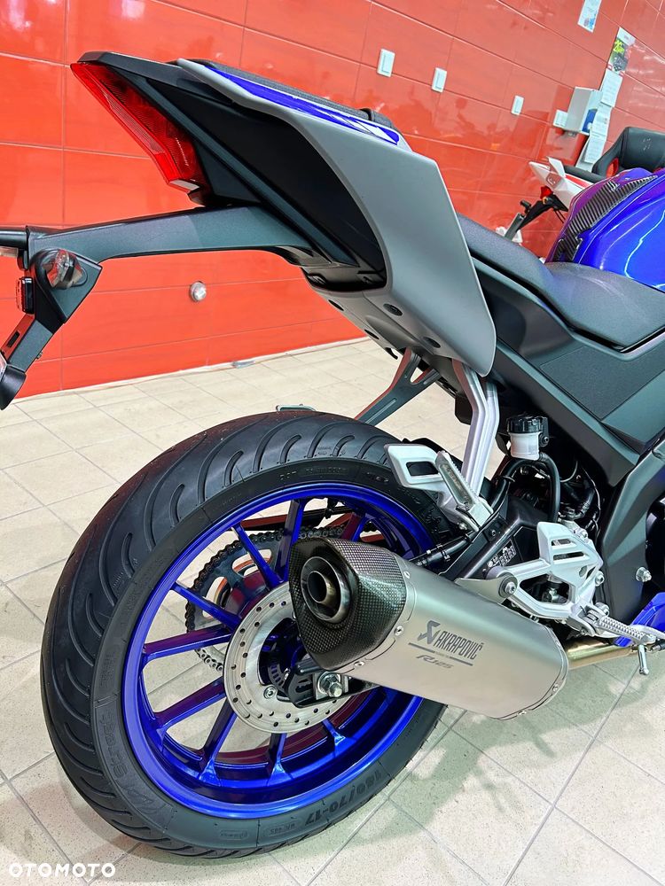 Yamaha YZF - 5