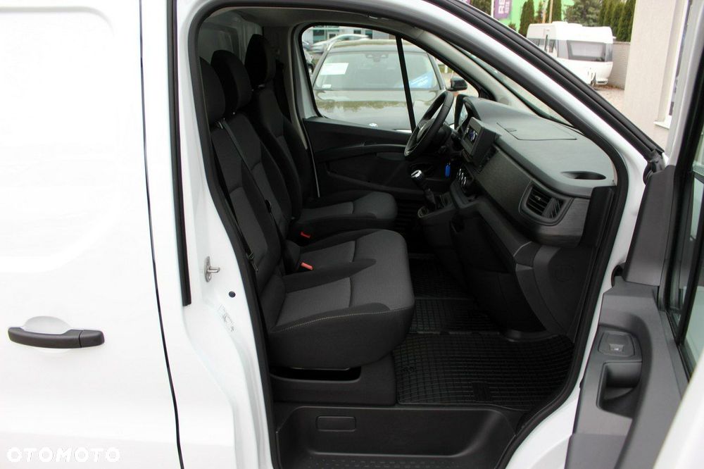 Renault Trafic - 13