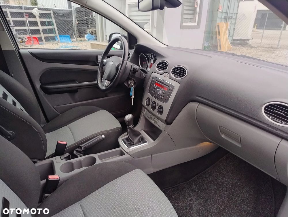 Ford Focus 1.6 16V Concept - 10