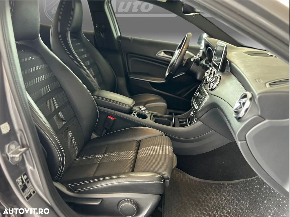 Mercedes-Benz GLA 200 (CDI) d 4Matic 7G-DCT Urban - 11