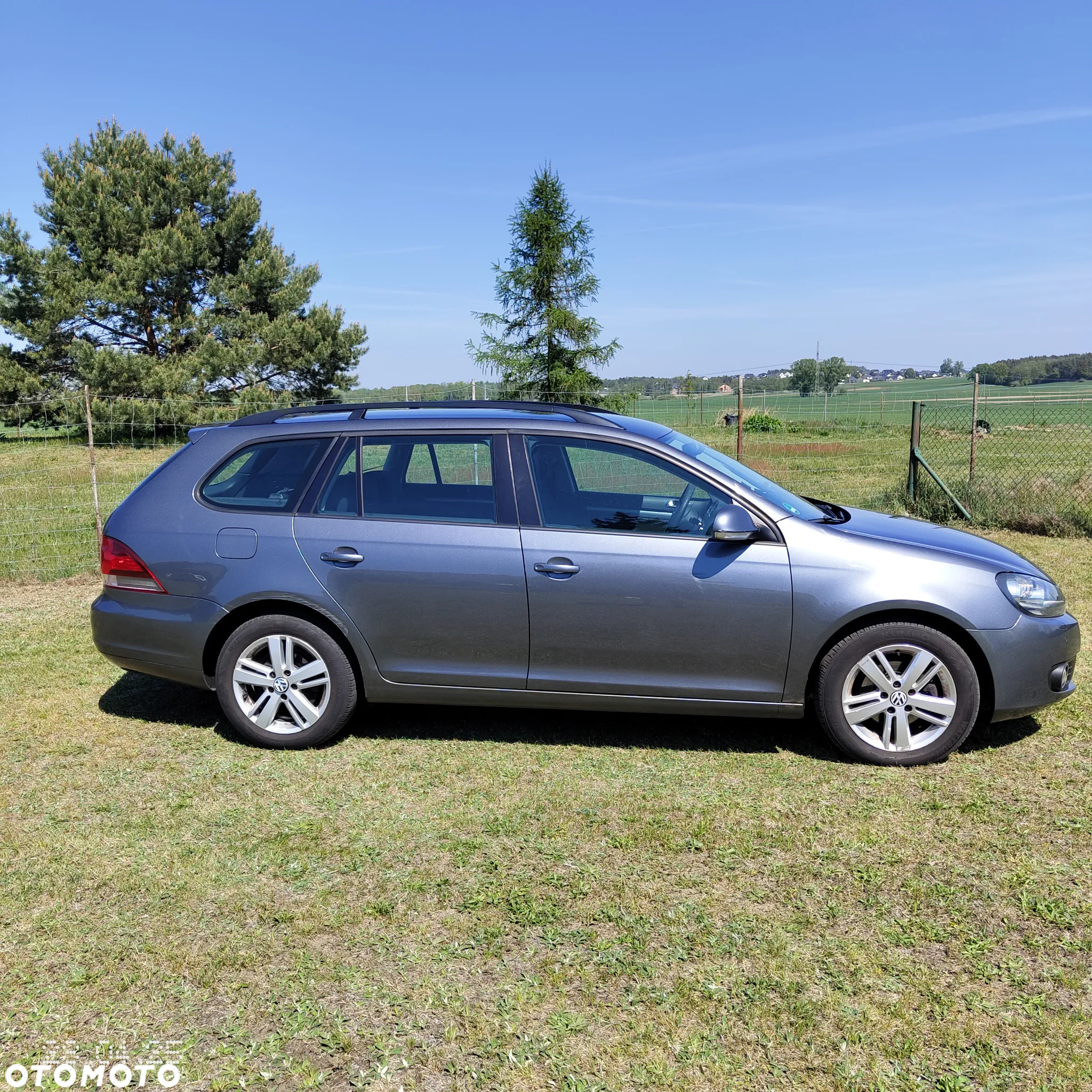 Volkswagen Golf 1.6 TDI DPF Trendline - 10