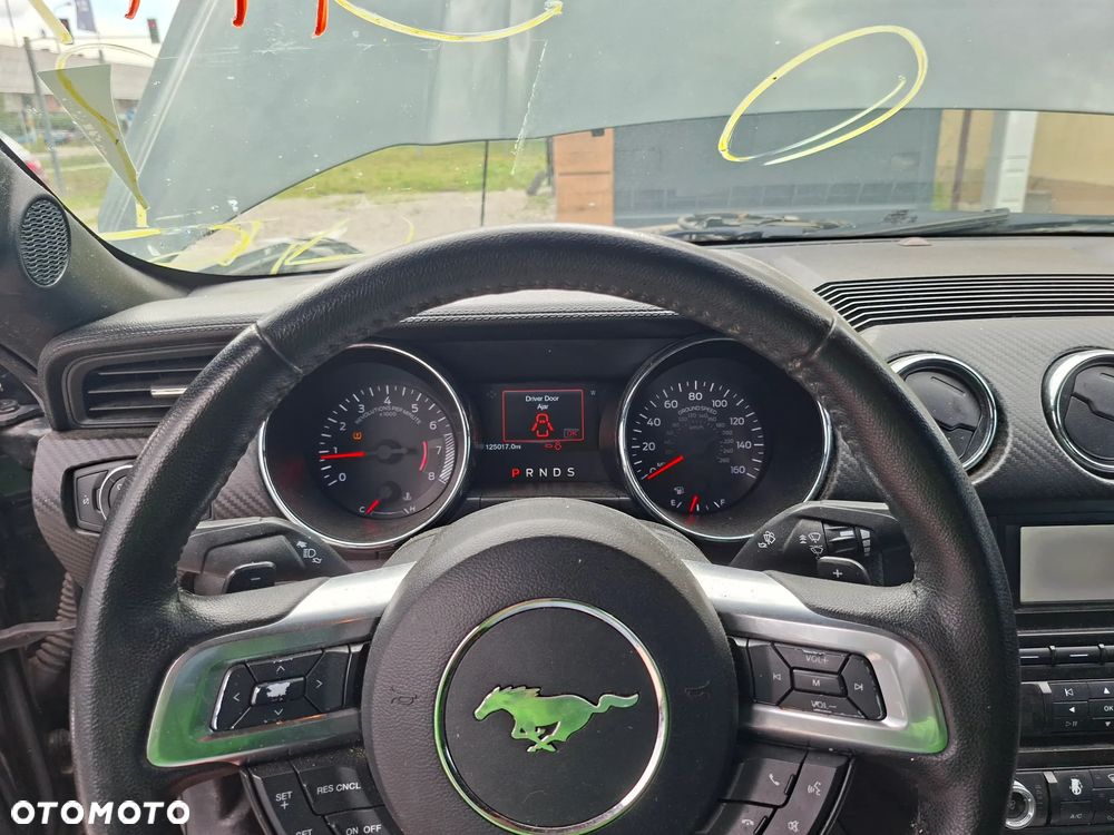 Ford Mustang 3.7 V6 Premium - 15