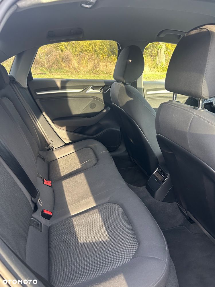 Audi A3 Limousine 1.6 TDI (clean diesel) Ambiente - 9
