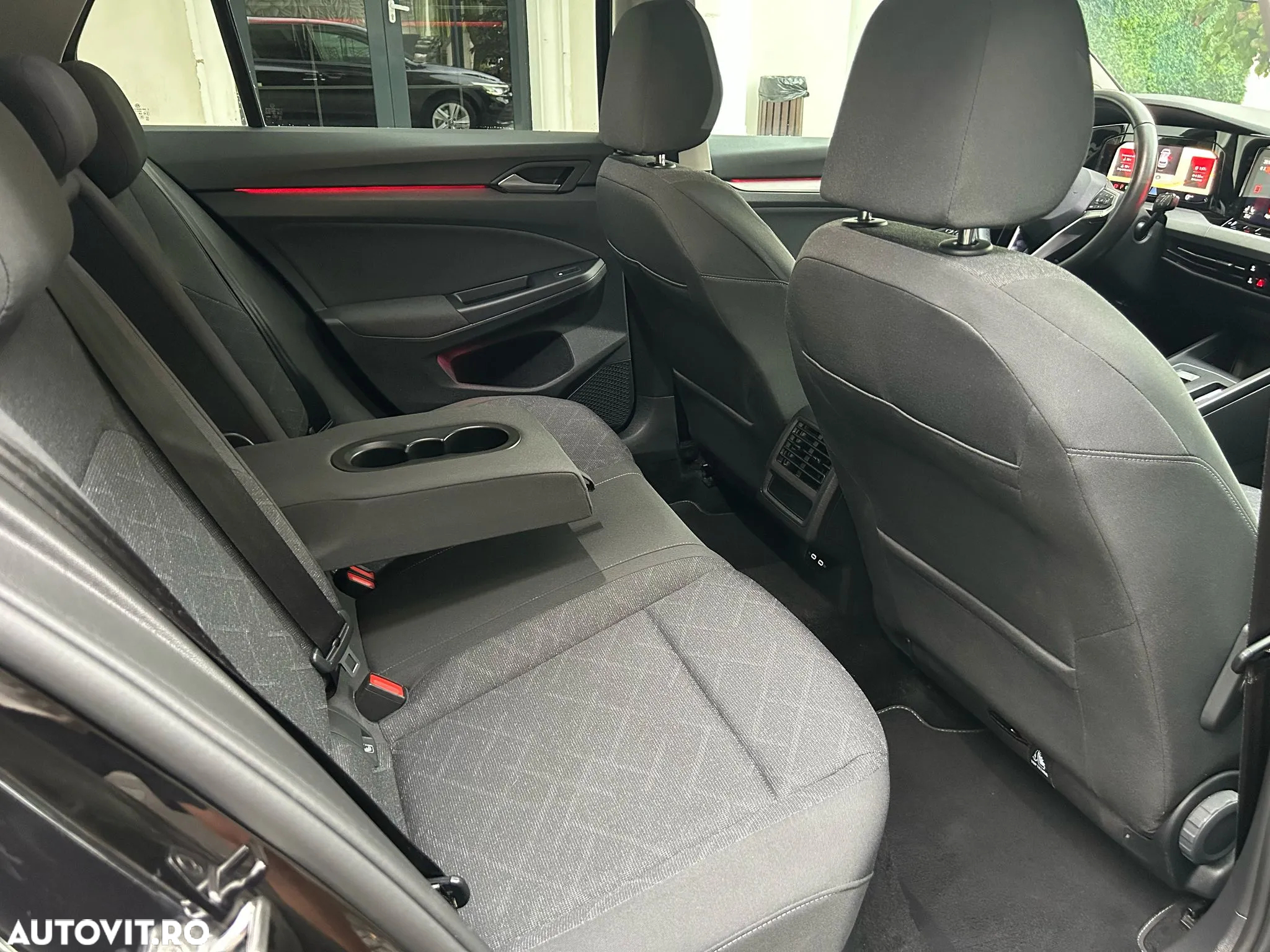 Volkswagen Golf 2.0 TDI DSG Life - 5