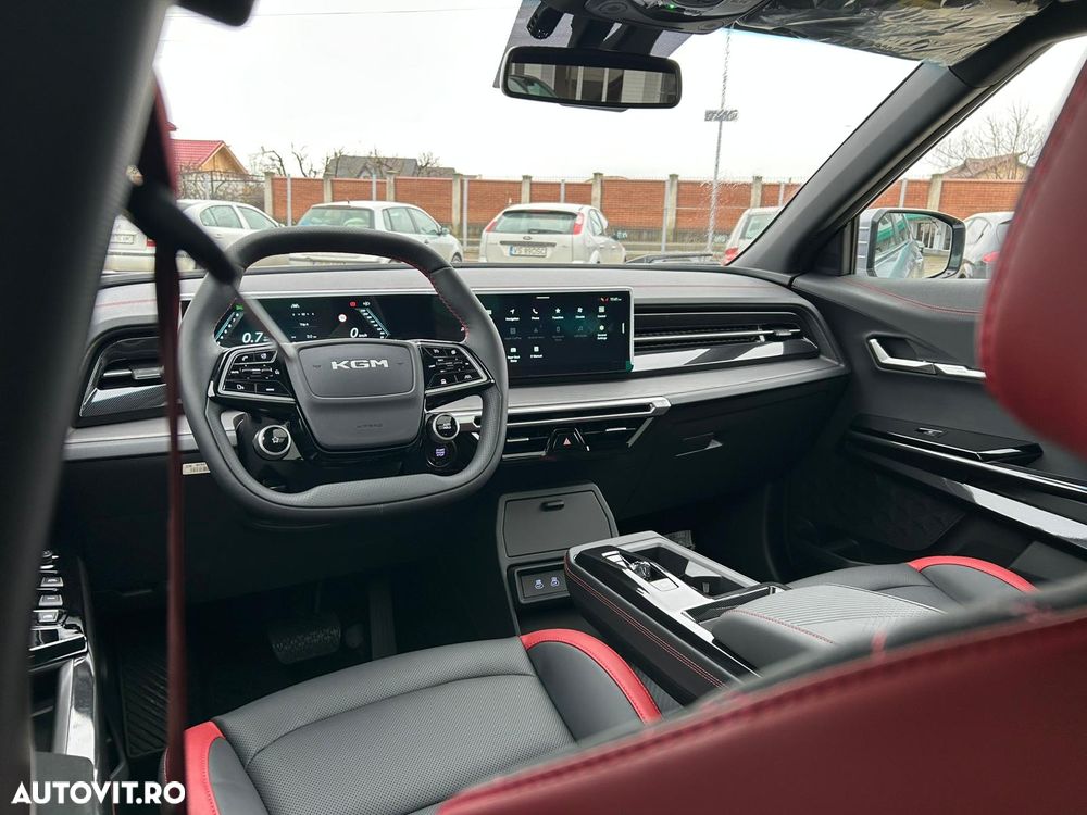 KG Mobility Actyon - 8