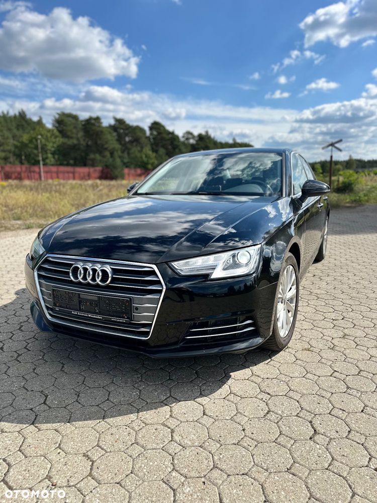 Audi A4 Limousine 2.0 TDI S tronic design - 1