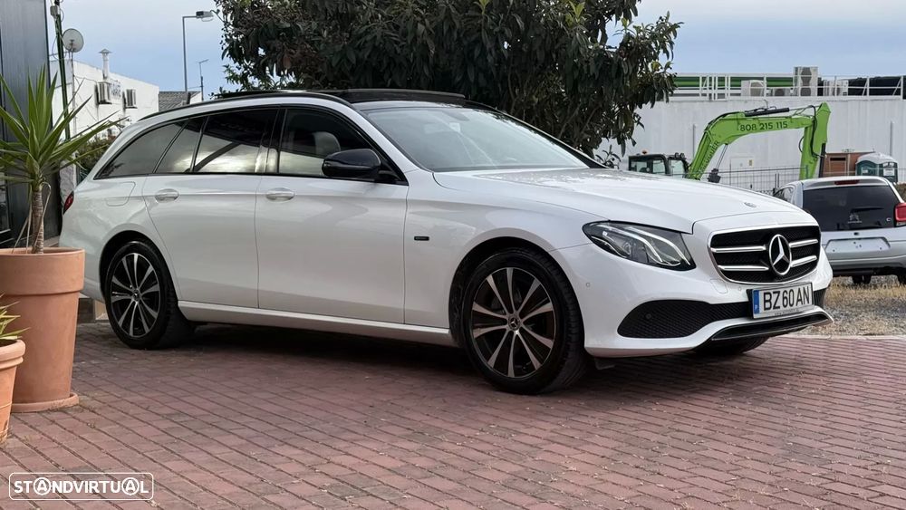 Mercedes-Benz E 300 de Avantgarde 4Matic - 15