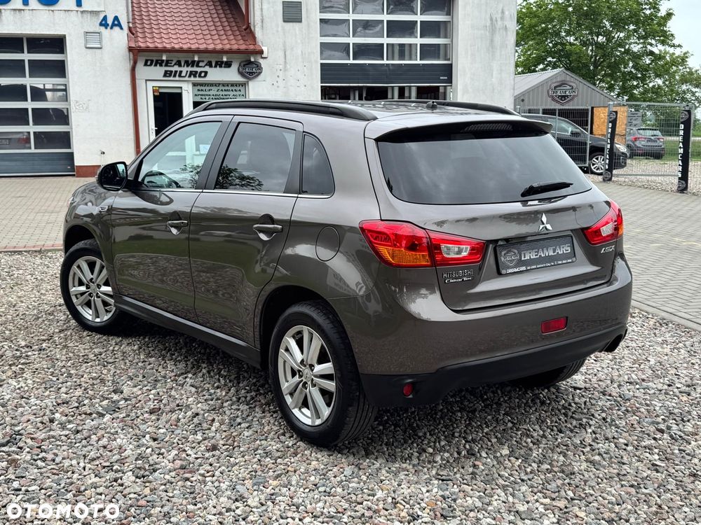 Mitsubishi ASX - 9