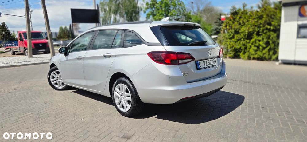 Opel Astra 1.4 Turbo Innovation - 12