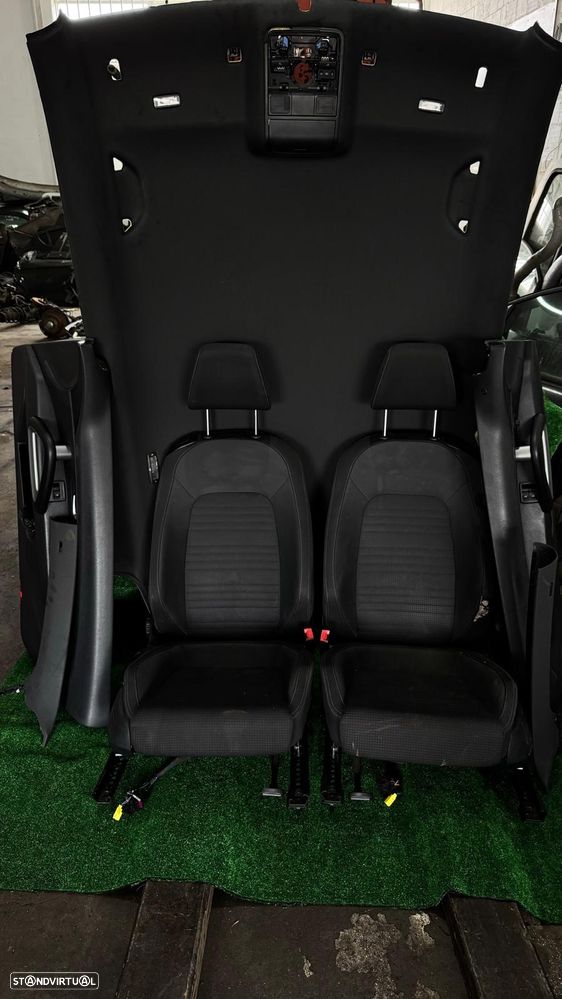 Bancos e Forras Vw Scirocco de 2011 - 1