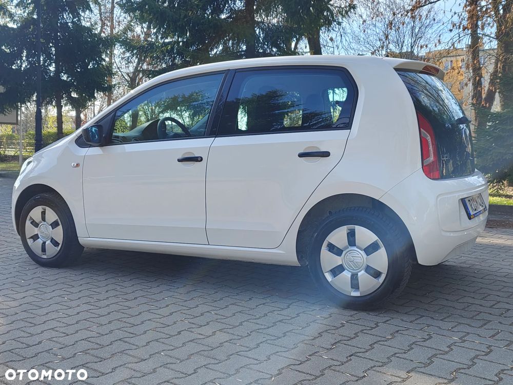 Volkswagen up! - 13